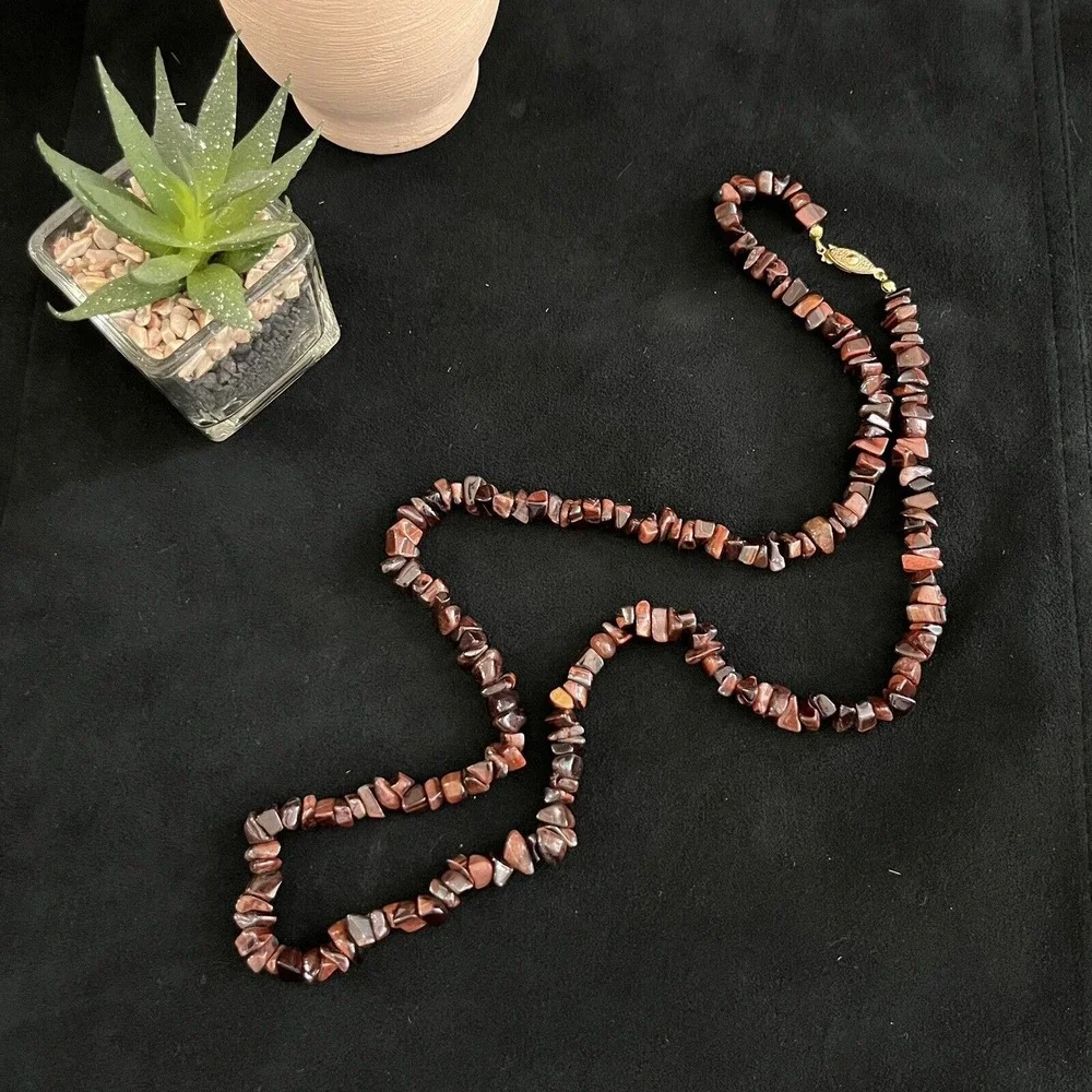 Polished Agate Necklace Red Brown 30